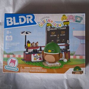 BLDR Squishmallows Avery's Ball Game Building Set - Avery the Mallard Duck